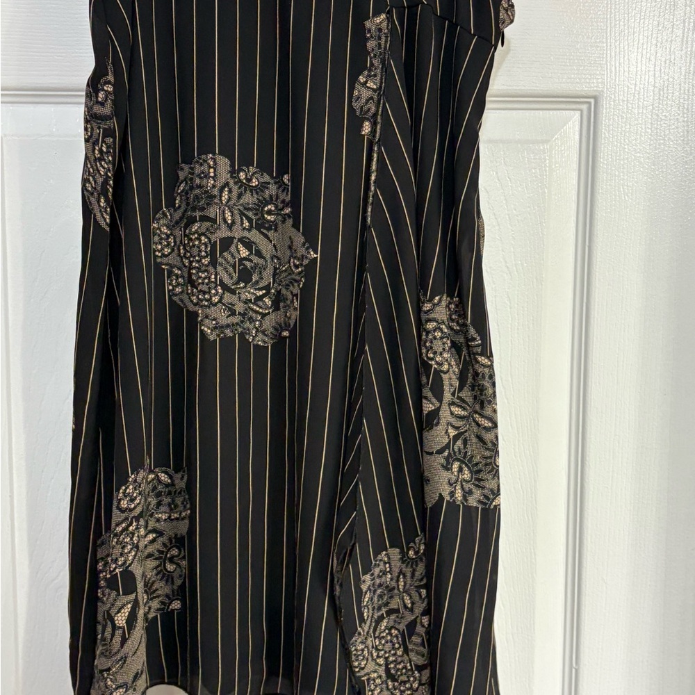 Report Collection Black and Silver Dress